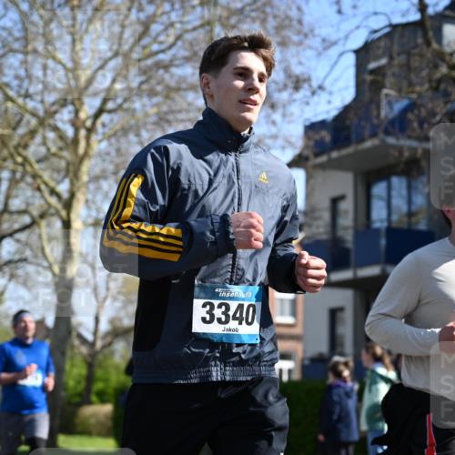 12.04.2026 - 45. Internationalen Wilhelmsburger Insellauf J. Mangold http://msf.ph/oto/9465373 12.04.2026 10:57:47 Ziel 3798, 2861, 3340, 2847, 4339, 3179, 3753, 4947, 3754, 5362, 4157, 2164, 4120, 2283, 2228, 4396, 3997, 2818, 3257, 2499, 2194, 2900, 3260, 3568, 4352, 4215, 4394, 3665 meine-sportfotos.de