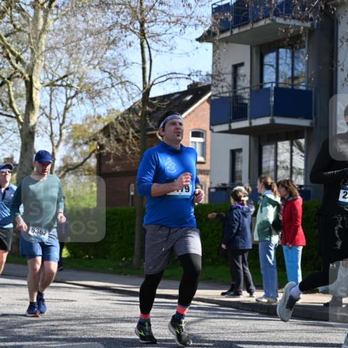 12.04.2026 - 45. Internationalen Wilhelmsburger Insellauf J. Mangold http://msf.ph/oto/9465379 12.04.2026 10:57:48 Ziel 3798, 2861, 3340, 2847, 4339, 3179, 3753, 4947, 3754, 5362, 4157, 2164, 4120, 2283, 2228, 4396, 3997, 2818, 3257, 2499, 2194, 2900, 2900, 3260, 3568, 4352, 4215, 4394, 3665 meine-sportfotos.de