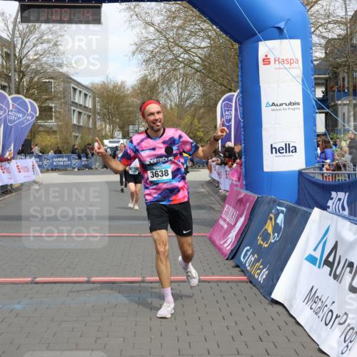 12.04.2026 - 45. Internationalen Wilhelmsburger Insellauf Strokosch-Dieckow http://msf.ph/oto/9465397 12.04.2026 13:13:13 Ziel 2275, 4671, 4627, 4628, 3638, 4385 meine-sportfotos.de