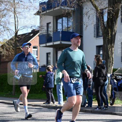 12.04.2026 - 45. Internationalen Wilhelmsburger Insellauf J. Mangold http://msf.ph/oto/9465411 12.04.2026 10:57:50 Ziel 3798, 2861, 3340, 2847, 4339, 3179, 3753, 4947, 3754, 5362, 4157, 2164, 4120, 2283, 2228, 4396, 3997, 2818, 3257, 2499, 2194, 2900, 3260, 3568, 4352, 4215, 4394, 3665 meine-sportfotos.de