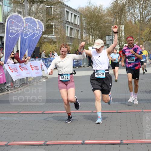 12.04.2026 - 45. Internationalen Wilhelmsburger Insellauf Strokosch-Dieckow http://msf.ph/oto/9465458 12.04.2026 13:13:11 Ziel 2275, 4671, 4627, 4628, 3638 meine-sportfotos.de
