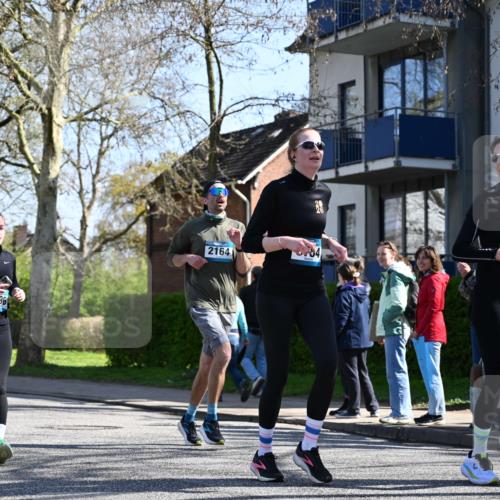 12.04.2026 - 45. Internationalen Wilhelmsburger Insellauf J. Mangold http://msf.ph/oto/9465467 12.04.2026 10:57:53 Ziel 2861, 3340, 2847, 4339, 3179, 3753, 4947, 3754, 5362, 4157, 2164, 4120, 2283, 2228, 4396, 3997, 3997, 2818, 3257, 2499, 2194, 2900, 3260, 3568, 4352, 4215, 4215, 4394, 3665, 3968, 4577 meine-sportfotos.de