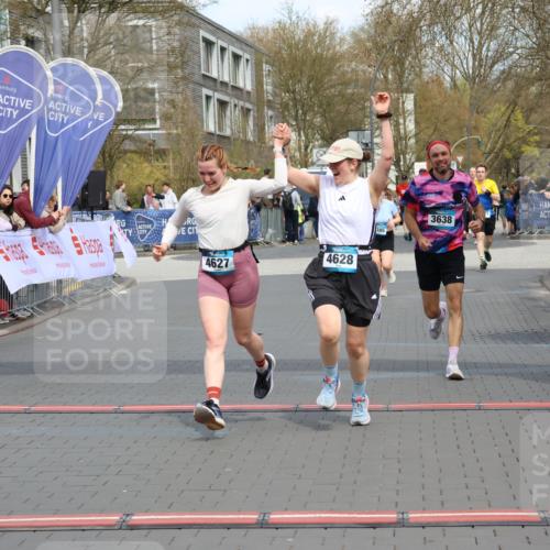 12.04.2026 - 45. Internationalen Wilhelmsburger Insellauf Strokosch-Dieckow http://msf.ph/oto/9465474 12.04.2026 13:13:11 Ziel 2275, 4671, 4627, 4628, 3638 meine-sportfotos.de