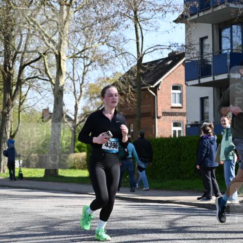12.04.2026 - 45. Internationalen Wilhelmsburger Insellauf J. Mangold http://msf.ph/oto/9465478 12.04.2026 10:57:54 Ziel 2861, 3340, 2847, 4339, 3179, 3753, 4947, 3754, 5362, 4157, 2164, 4120, 2283, 2228, 4396, 3997, 2818, 2818, 3257, 2499, 2194, 2900, 3260, 3568, 4352, 4215, 4394, 4394, 3665, 3968, 4577, 5703, 3142, 5468 meine-sportfotos.de
