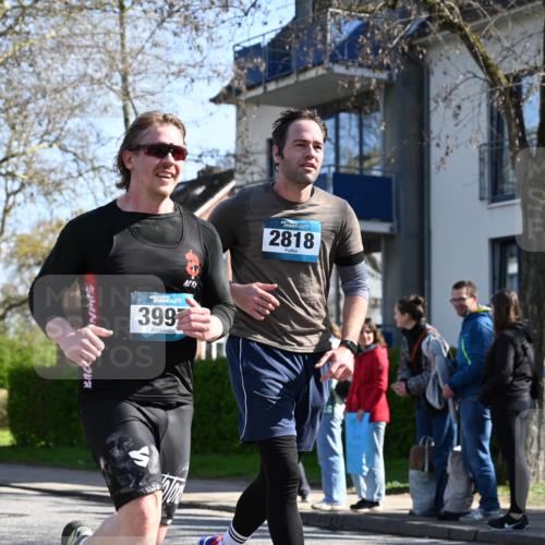 12.04.2026 - 45. Internationalen Wilhelmsburger Insellauf J. Mangold http://msf.ph/oto/9465494 12.04.2026 10:58:00 Ziel 3340, 2847, 4339, 3179, 3753, 4947, 3754, 5362, 4157, 2164, 4120, 2283, 2228, 4396, 3997, 2818, 3257, 2499, 2194, 2900, 2900, 3260, 3568, 4352, 4215, 4394, 3665, 3968, 4577, 5703, 3142, 5468, 3140, 4071, 2553 meine-sportfotos.de