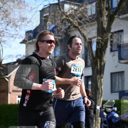 12.04.2026 - 45. Internationalen Wilhelmsburger Insellauf J. Mangold http://msf.ph/oto/9465503 12.04.2026 10:58:00 Ziel 3340, 2847, 4339, 3179, 3753, 4947, 3754, 5362, 4157, 2164, 4120, 2283, 2228, 4396, 3997, 2818, 3257, 2499, 2194, 2900, 2900, 3260, 3568, 4352, 4215, 4394, 3665, 3968, 4577, 5703, 3142, 5468, 3140, 4071, 2553 meine-sportfotos.de