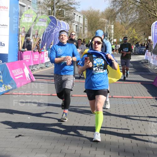 12.04.2026 - 45. Internationalen Wilhelmsburger Insellauf Strokosch-Dieckow http://msf.ph/oto/9465535 12.04.2026 10:58:20 Ziel 2847, 4339, 3179, 3753, 4947, 3754, 5362, 4157, 2164, 4120, 2283, 2228 meine-sportfotos.de