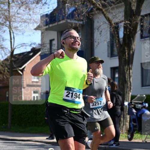 12.04.2026 - 45. Internationalen Wilhelmsburger Insellauf J. Mangold http://msf.ph/oto/9465542 12.04.2026 10:58:06 Ziel 3754, 5362, 4157, 2164, 4120, 2283, 2228, 4396, 3997, 2818, 3257, 2499, 2194, 2900, 3260, 3568, 4352, 4215, 4394, 4394, 3665, 3968, 4577, 5703, 3142, 5468, 5703, 3142, 5468, 3140, 4071, 2553 meine-sportfotos.de