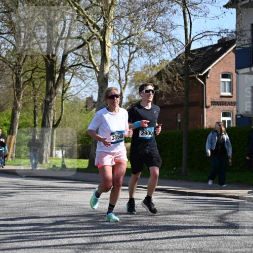 12.04.2026 - 45. Internationalen Wilhelmsburger Insellauf J. Mangold http://msf.ph/oto/9465550 12.04.2026 10:58:09 Ziel 4396, 3997, 2818, 3257, 2499, 2194, 2900, 3260, 3568, 4352, 4215, 4394, 3665, 3968, 4577, 5703, 3142, 5468, 3140, 4071, 2553, 2989, 3825, 5615, 3150 meine-sportfotos.de