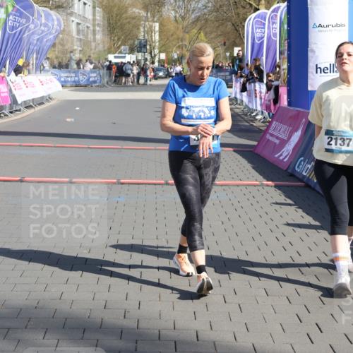 12.04.2026 - 45. Internationalen Wilhelmsburger Insellauf Strokosch-Dieckow http://msf.ph/oto/9465596 12.04.2026 11:15:46 Ziel 3607 meine-sportfotos.de