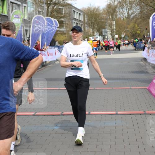 12.04.2026 - 45. Internationalen Wilhelmsburger Insellauf Strokosch-Dieckow http://msf.ph/oto/9465666 12.04.2026 13:12:53 Ziel 3914, 2545, 3352, 3348 meine-sportfotos.de
