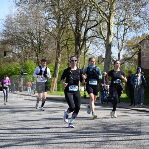 12.04.2026 - 45. Internationalen Wilhelmsburger Insellauf J. Mangold http://msf.ph/oto/9465753 12.04.2026 10:59:06 Ziel 5366, 3044, 3045, 3582, 4896, 2308, 5419, 2931, 2930, 4004, 4004, 2858, 5699, 5698, 4101, 2529 meine-sportfotos.de