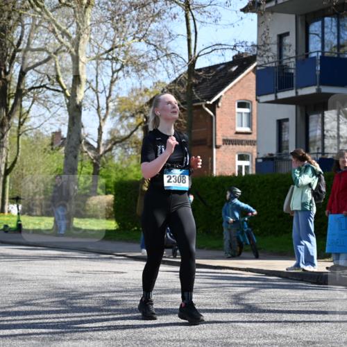12.04.2026 - 45. Internationalen Wilhelmsburger Insellauf J. Mangold http://msf.ph/oto/9465836 12.04.2026 10:59:18 Ziel 5366, 3044, 3045, 3582, 4896, 2308, 5419, 2931, 2930, 4004, 4004, 2858, 5699, 5698, 4101, 2529, 2529, 3194, 3367, 3468, 2665 meine-sportfotos.de