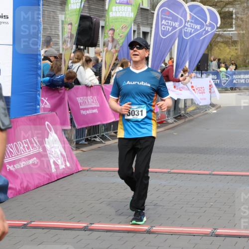 12.04.2026 - 45. Internationalen Wilhelmsburger Insellauf Strokosch-Dieckow http://msf.ph/oto/9465892 12.04.2026 13:12:32 Ziel 4328, 4276, 5031, 4532, 2742, 5437 meine-sportfotos.de