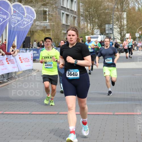 12.04.2026 - 45. Internationalen Wilhelmsburger Insellauf Strokosch-Dieckow http://msf.ph/oto/9465987 12.04.2026 13:12:22 Ziel 5402, 2136, 4683, 5640, 4480, 4987, 2445, 4930 meine-sportfotos.de