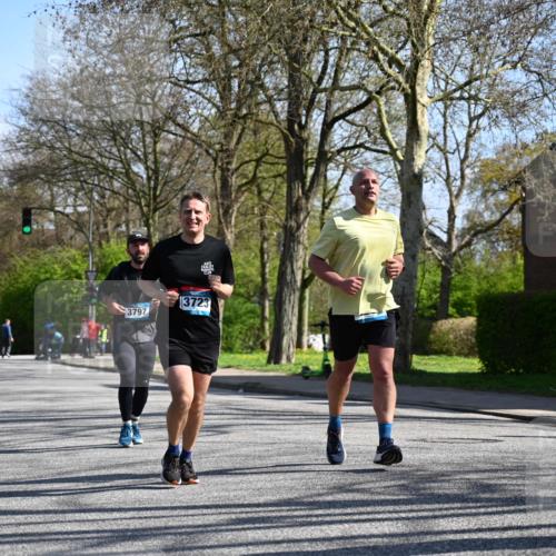 12.04.2026 - 45. Internationalen Wilhelmsburger Insellauf J. Mangold http://msf.ph/oto/9466048 12.04.2026 10:59:49 Ziel 4101, 2529, 3194, 3367, 3468, 2665, 2988, 4289, 3723, 3797, 3727, 2166, 2977, 4107, 4152, 2646, 4991, 4993, 3953 meine-sportfotos.de