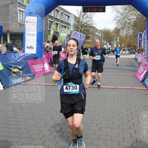 12.04.2026 - 45. Internationalen Wilhelmsburger Insellauf Strokosch-Dieckow http://msf.ph/oto/9466096 12.04.2026 13:12:13 Ziel 4730, 3969, 3055, 4664, 2396, 3079, 3138 meine-sportfotos.de