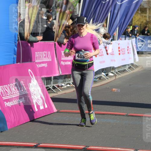 12.04.2026 - 45. Internationalen Wilhelmsburger Insellauf Strokosch-Dieckow http://msf.ph/oto/9466139 12.04.2026 10:59:41 Ziel 3582, 4896 meine-sportfotos.de