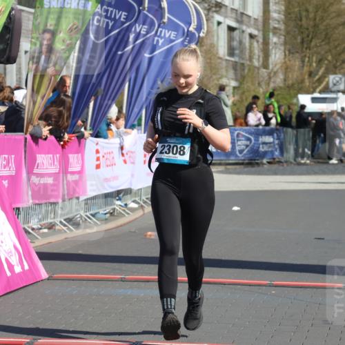 12.04.2026 - 45. Internationalen Wilhelmsburger Insellauf Strokosch-Dieckow http://msf.ph/oto/9466221 12.04.2026 10:59:47 Ziel 2308 meine-sportfotos.de