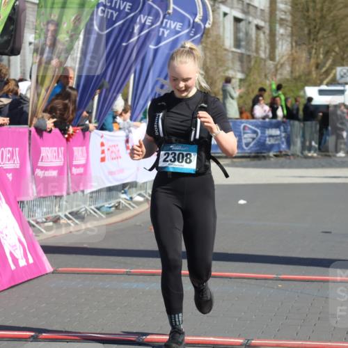 12.04.2026 - 45. Internationalen Wilhelmsburger Insellauf Strokosch-Dieckow http://msf.ph/oto/9466228 12.04.2026 10:59:48 Ziel 2308 meine-sportfotos.de