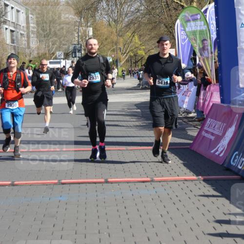 12.04.2026 - 45. Internationalen Wilhelmsburger Insellauf Strokosch-Dieckow http://msf.ph/oto/9466259 12.04.2026 10:59:56 Ziel 5419, 2931, 2930, 4004, 2858 meine-sportfotos.de