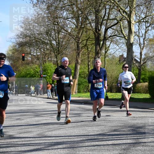 12.04.2026 - 45. Internationalen Wilhelmsburger Insellauf J. Mangold http://msf.ph/oto/9466383 12.04.2026 11:01:10 Ziel 5581, 3463, 2229, 3660, 2880, 5298, 3358, 3347, 4703, 2271, 3466, 4612 meine-sportfotos.de