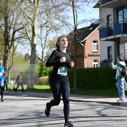 12.04.2026 - 45. Internationalen Wilhelmsburger Insellauf J. Mangold http://msf.ph/oto/9466503 12.04.2026 11:02:17 Ziel 4759, 4630, 4069, 2985, 3505, 3009, 2962, 2919, 2418, 2398, 4595, 4597, 4595, 4597, 4825, 2122, 3878, 2016, 2016, 3052, 4513, 2168 meine-sportfotos.de