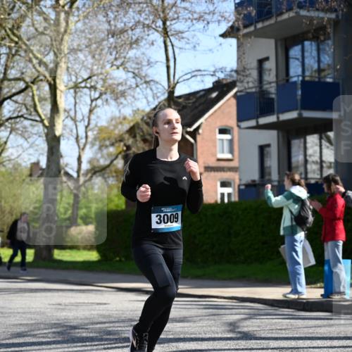 12.04.2026 - 45. Internationalen Wilhelmsburger Insellauf J. Mangold http://msf.ph/oto/9466505 12.04.2026 11:02:17 Ziel 4759, 4630, 4069, 2985, 3505, 3009, 2962, 2919, 2418, 2398, 4595, 4597, 4595, 4597, 4825, 2122, 3878, 2016, 2016, 3052, 4513, 2168 meine-sportfotos.de