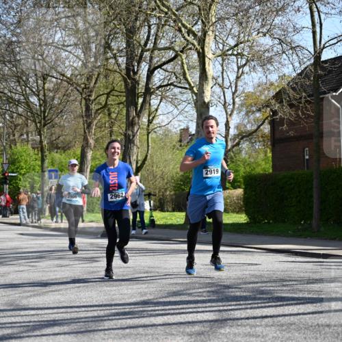 12.04.2026 - 45. Internationalen Wilhelmsburger Insellauf J. Mangold http://msf.ph/oto/9466507 12.04.2026 11:02:18 Ziel 4759, 4630, 4069, 2985, 3505, 3009, 2962, 2919, 2418, 2398, 4595, 4597, 4825, 2122, 3878, 2016, 3052, 4513, 2168, 3910 meine-sportfotos.de
