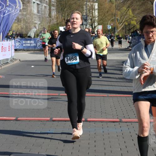 12.04.2026 - 45. Internationalen Wilhelmsburger Insellauf Strokosch-Dieckow http://msf.ph/oto/9466540 12.04.2026 11:00:20 Ziel 3367, 3468, 2665, 2988, 4289, 3723 meine-sportfotos.de
