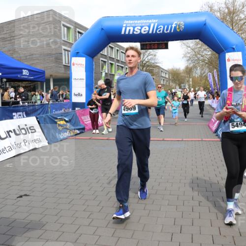 12.04.2026 - 45. Internationalen Wilhelmsburger Insellauf Strokosch-Dieckow http://msf.ph/oto/9466559 12.04.2026 13:11:15 Ziel 5004, 4969, 5762, 4769, 4798, 4134, 4799, 5681, 2897, 3462 meine-sportfotos.de