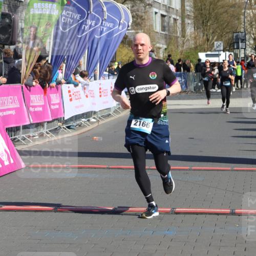 12.04.2026 - 45. Internationalen Wilhelmsburger Insellauf Strokosch-Dieckow http://msf.ph/oto/9466592 12.04.2026 11:00:33 Ziel 2166 meine-sportfotos.de