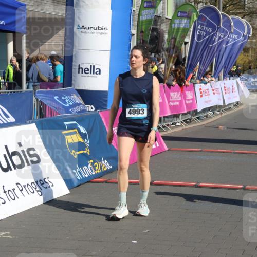 12.04.2026 - 45. Internationalen Wilhelmsburger Insellauf Strokosch-Dieckow http://msf.ph/oto/9466758 12.04.2026 11:00:49 Ziel 2646, 4991, 4993, 3953 meine-sportfotos.de