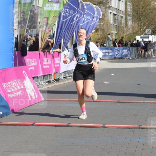 12.04.2026 - 45. Internationalen Wilhelmsburger Insellauf Strokosch-Dieckow http://msf.ph/oto/9466983 12.04.2026 11:16:54 Ziel 3543, 2329 meine-sportfotos.de