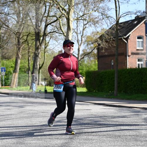 12.04.2026 - 45. Internationalen Wilhelmsburger Insellauf J. Mangold http://msf.ph/oto/9466990 12.04.2026 11:03:46 Ziel 4732, 2914, 5842, 2005, 2221, 3027, 3015, 5533, 2664, 5792, 4059, 4489, 4686 meine-sportfotos.de