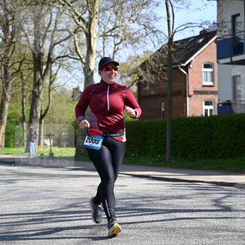 12.04.2026 - 45. Internationalen Wilhelmsburger Insellauf J. Mangold http://msf.ph/oto/9466996 12.04.2026 11:03:46 Ziel 4732, 2914, 5842, 2005, 2221, 3027, 3015, 5533, 2664, 5792, 4059, 4489, 4686 meine-sportfotos.de