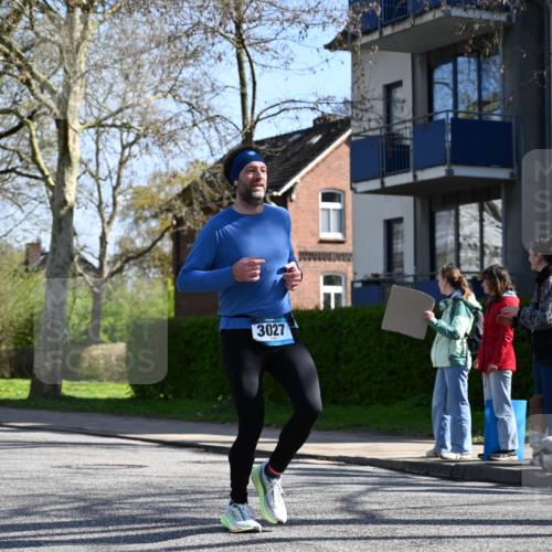 12.04.2026 - 45. Internationalen Wilhelmsburger Insellauf J. Mangold http://msf.ph/oto/9467046 12.04.2026 11:04:04 Ziel 2221, 3027, 3015, 5533, 2664, 5792, 4059, 4489, 4059, 4489, 4686, 3615, 2211, 3978, 4484, 4486, 3678 meine-sportfotos.de