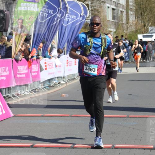 12.04.2026 - 45. Internationalen Wilhelmsburger Insellauf Strokosch-Dieckow http://msf.ph/oto/9467056 12.04.2026 11:01:31 Ziel 3463, 2229 meine-sportfotos.de