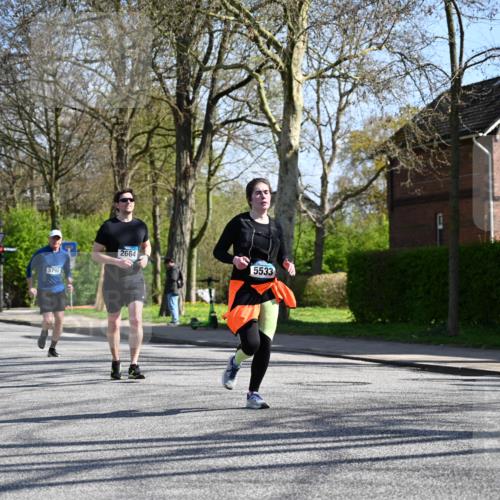 12.04.2026 - 45. Internationalen Wilhelmsburger Insellauf J. Mangold http://msf.ph/oto/9467057 12.04.2026 11:04:06 Ziel 2221, 3027, 3015, 5533, 2664, 5792, 4059, 4489, 4686, 3615, 2211, 3978, 4484, 4486, 3678, 2204, 5570, 3679 meine-sportfotos.de
