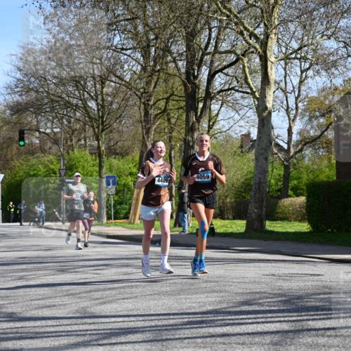 12.04.2026 - 45. Internationalen Wilhelmsburger Insellauf J. Mangold http://msf.ph/oto/9467121 12.04.2026 11:04:15 Ziel 3027, 3015, 5533, 2664, 5792, 4059, 4489, 4686, 3615, 3615, 2211, 3978, 4484, 4486, 3678, 2204, 5570, 3679, 3064 meine-sportfotos.de