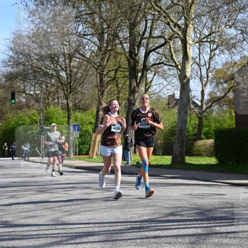12.04.2026 - 45. Internationalen Wilhelmsburger Insellauf J. Mangold http://msf.ph/oto/9467122 12.04.2026 11:04:15 Ziel 3027, 3015, 5533, 2664, 5792, 4059, 4489, 4686, 3615, 3615, 2211, 3978, 4484, 4486, 3678, 2204, 5570, 3679, 3064 meine-sportfotos.de