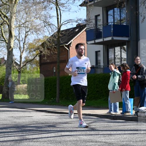 12.04.2026 - 45. Internationalen Wilhelmsburger Insellauf J. Mangold http://msf.ph/oto/9467204 12.04.2026 11:04:27 Ziel 4059, 4489, 4686, 3615, 2211, 3978, 4484, 4486, 3678, 2204, 5570, 3679, 3064, 2225, 2203, 2415, 3130, 4286, 4516, 5043 meine-sportfotos.de