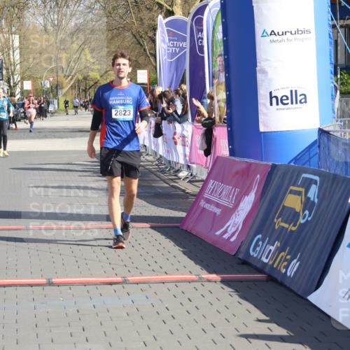 12.04.2026 - 45. Internationalen Wilhelmsburger Insellauf Strokosch-Dieckow http://msf.ph/oto/9467249 12.04.2026 11:17:18 Ziel 2823 meine-sportfotos.de