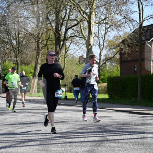 12.04.2026 - 45. Internationalen Wilhelmsburger Insellauf J. Mangold http://msf.ph/oto/9467318 12.04.2026 11:04:52 Ziel 2204, 5570, 3679, 3064, 2225, 2203, 2415, 3130, 4286, 4516, 5043, 2730, 2193, 4440, 4870, 2530, 3743, 5748, 4464, 5810, 3322, 3420 meine-sportfotos.de
