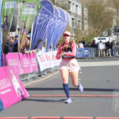 12.04.2026 - 45. Internationalen Wilhelmsburger Insellauf Strokosch-Dieckow http://msf.ph/oto/9467322 12.04.2026 11:17:31 Ziel 3080 meine-sportfotos.de