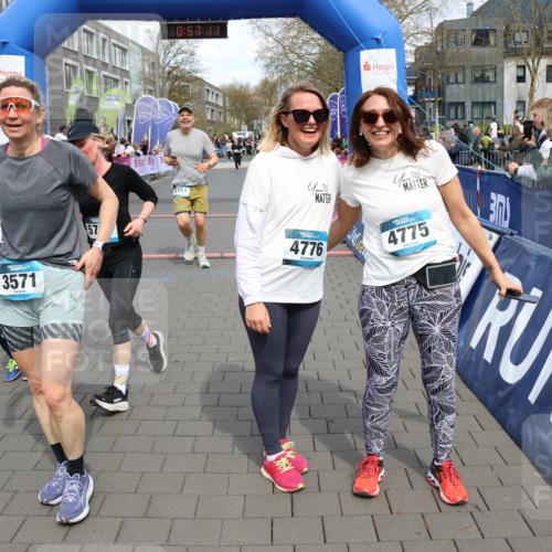 12.04.2026 - 45. Internationalen Wilhelmsburger Insellauf Strokosch-Dieckow http://msf.ph/oto/9467325 12.04.2026 13:10:11 Ziel 5760, 3019, 3440, 5761, 4335 meine-sportfotos.de