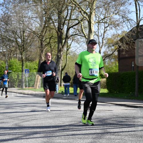 12.04.2026 - 45. Internationalen Wilhelmsburger Insellauf J. Mangold http://msf.ph/oto/9467331 12.04.2026 11:04:55 Ziel 3679, 3064, 2225, 2203, 2415, 3130, 4286, 4516, 5043, 2730, 2193, 4440, 4440, 4870, 2530, 3743, 5748, 4464, 5810, 3322, 3420 meine-sportfotos.de