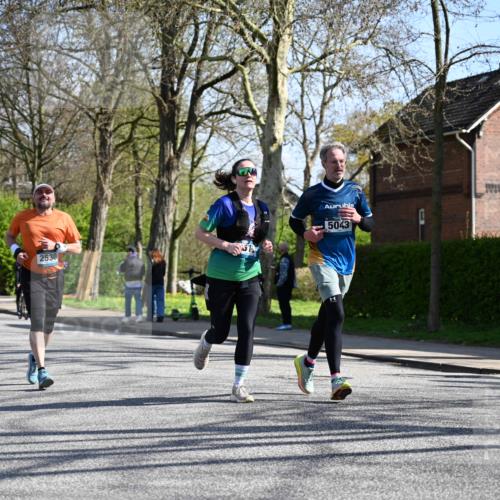 12.04.2026 - 45. Internationalen Wilhelmsburger Insellauf J. Mangold http://msf.ph/oto/9467365 12.04.2026 11:05:01 Ziel 2225, 2203, 2415, 3130, 4286, 4516, 5043, 2730, 2193, 4440, 4870, 2530, 3743, 5748, 4464, 5810, 3322, 3420, 3920 meine-sportfotos.de
