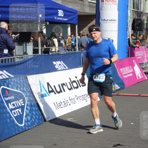 12.04.2026 - 45. Internationalen Wilhelmsburger Insellauf Strokosch-Dieckow http://msf.ph/oto/9467456 12.04.2026 11:01:50 Ziel 4703 meine-sportfotos.de