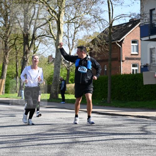 12.04.2026 - 45. Internationalen Wilhelmsburger Insellauf J. Mangold http://msf.ph/oto/9467484 12.04.2026 11:05:27 Ziel 3743, 5748, 4464, 5810, 3322, 3420, 3920, 2267, 2268, 2268, 2767, 2481, 2449, 4865, 4188, 2749, 4477, 4476, 5818, 3717 meine-sportfotos.de